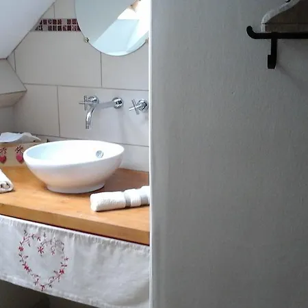 Guest house La Freneraie Paulhac (Cantal)